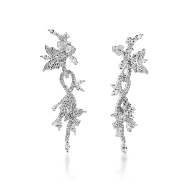 Boucles d'oreilles Marylin en argent 925/1000 rhodié, serties de cubics zirconiums.